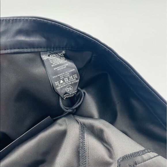 BlankNYC
Black The Bond Faux Leather Zip Pants - Picture 6 of 10
